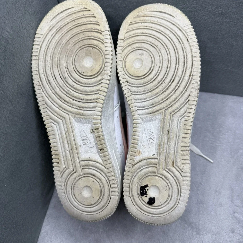 Nike pre owned